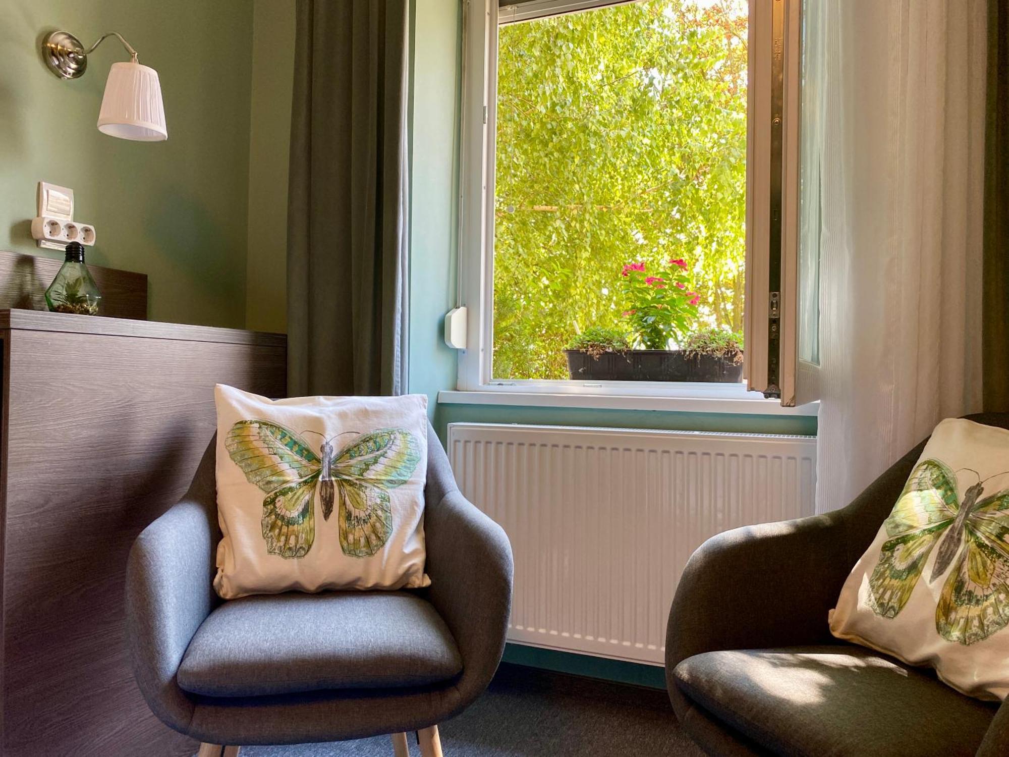 Bellevue Vendeghaz 2 Hotel Vac Bagian luar foto